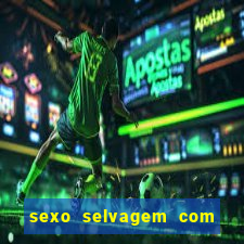 sexo selvagem com gemidos altos